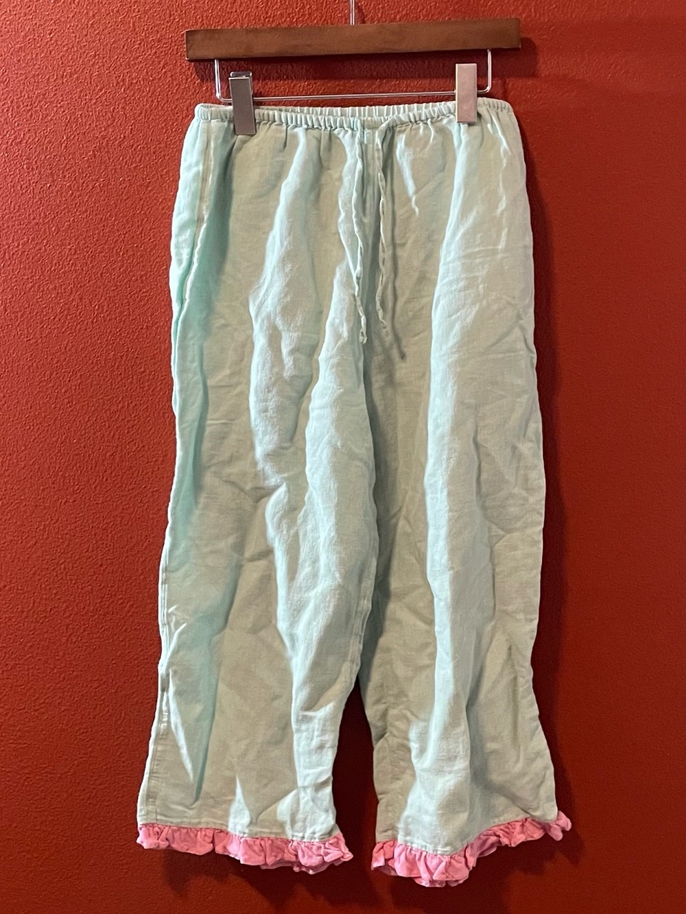 Dora Larsen Women’s Pants